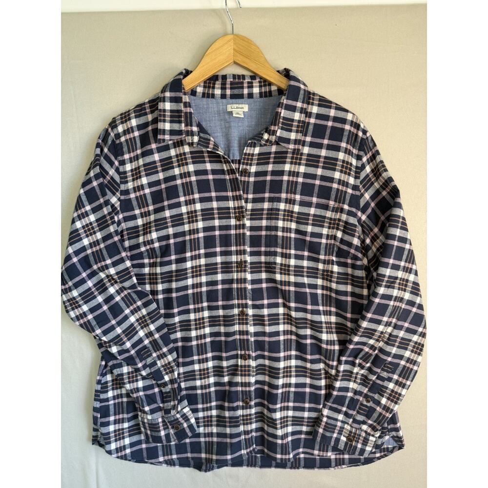 LL Bean Shirt Womens XL Multicolor Plaid Relaxed Flannel Button Front Casual